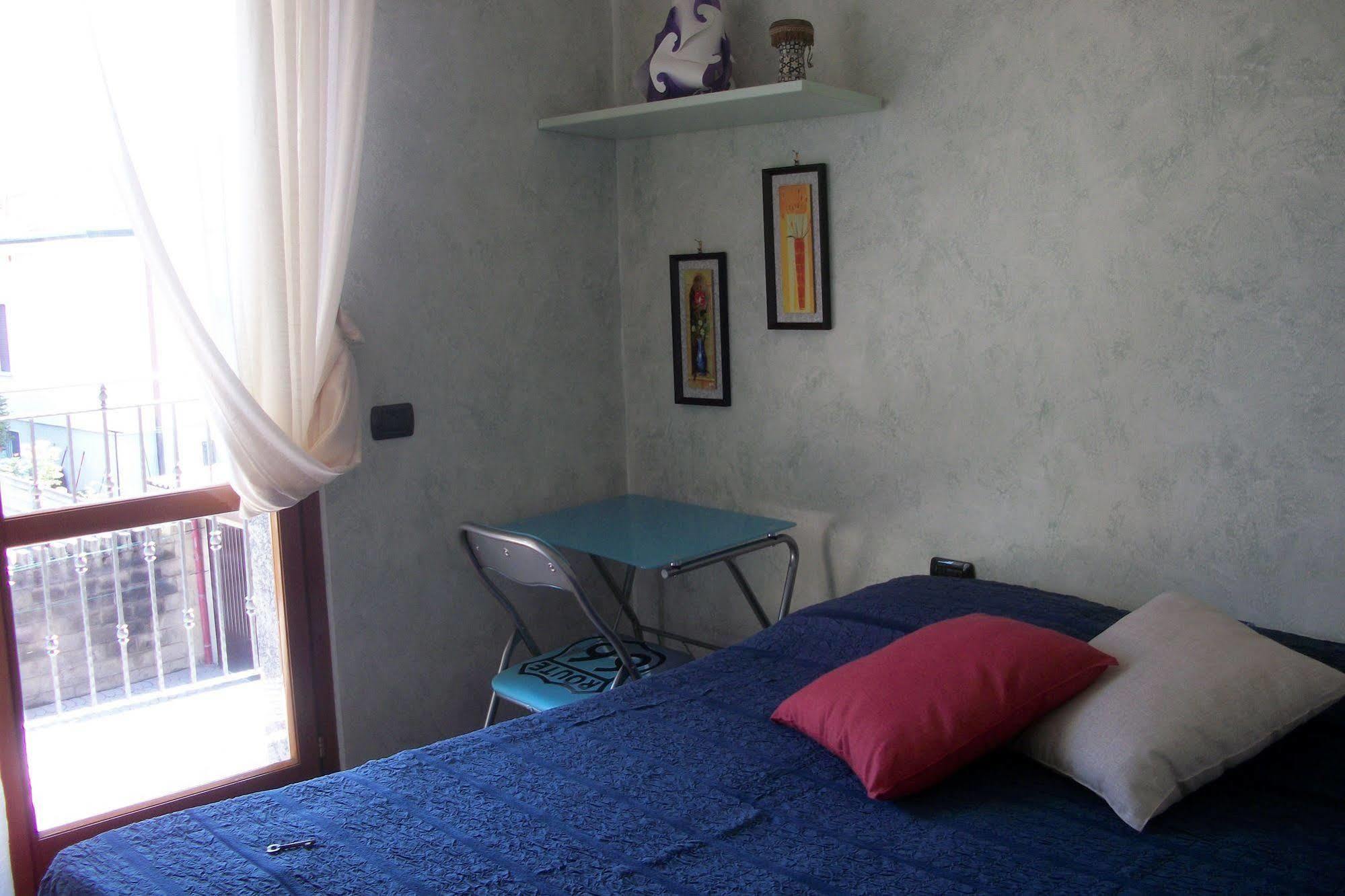 B&B Southitaly Busto Arsizio Buitenkant foto