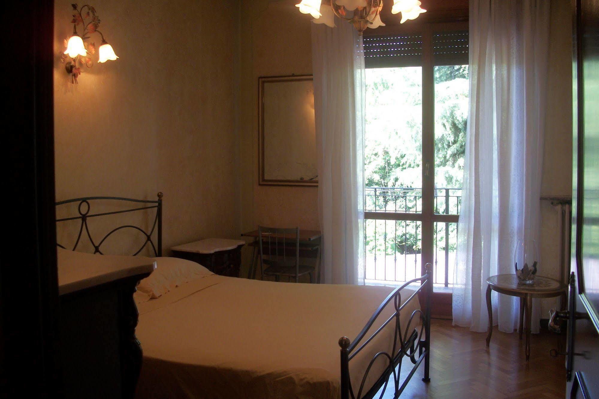 B&B Southitaly Busto Arsizio Buitenkant foto