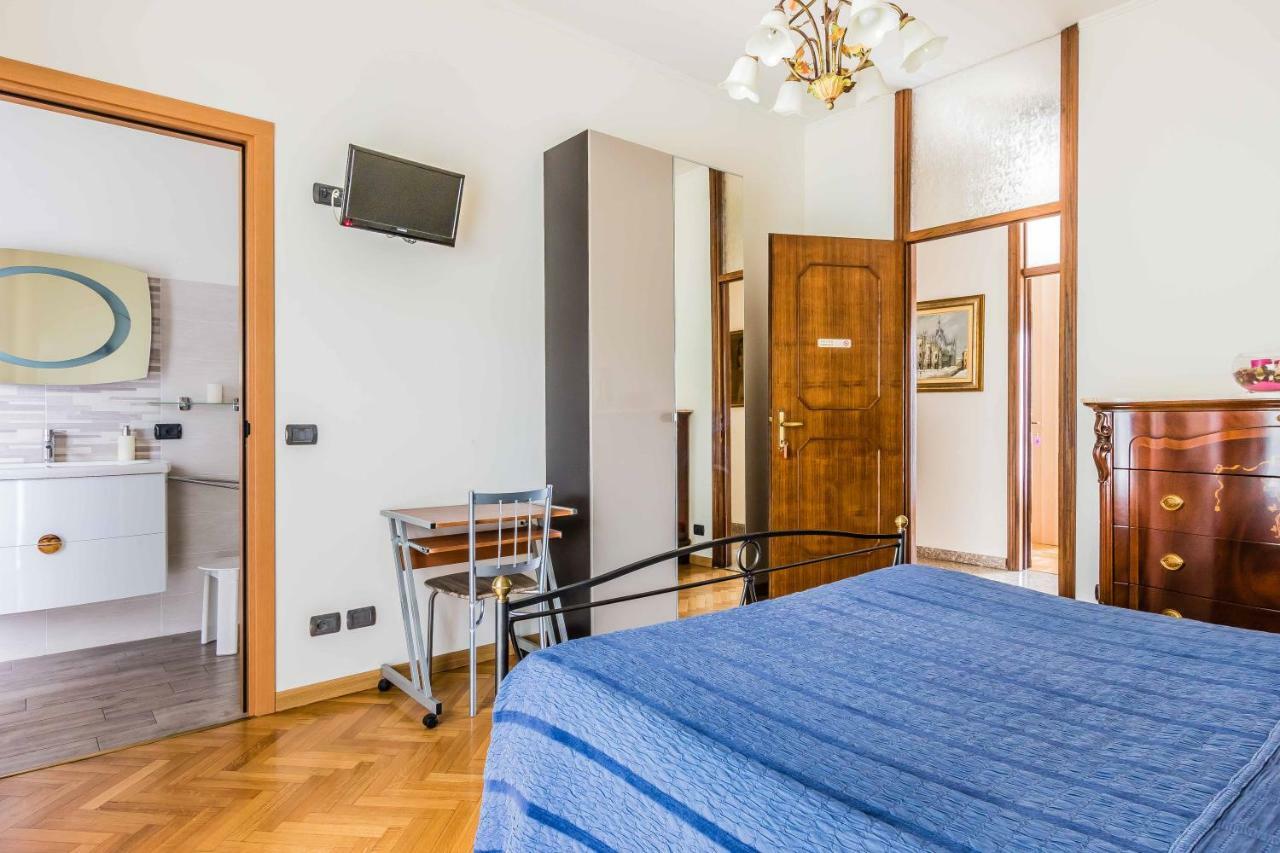 B&B Southitaly Busto Arsizio Buitenkant foto