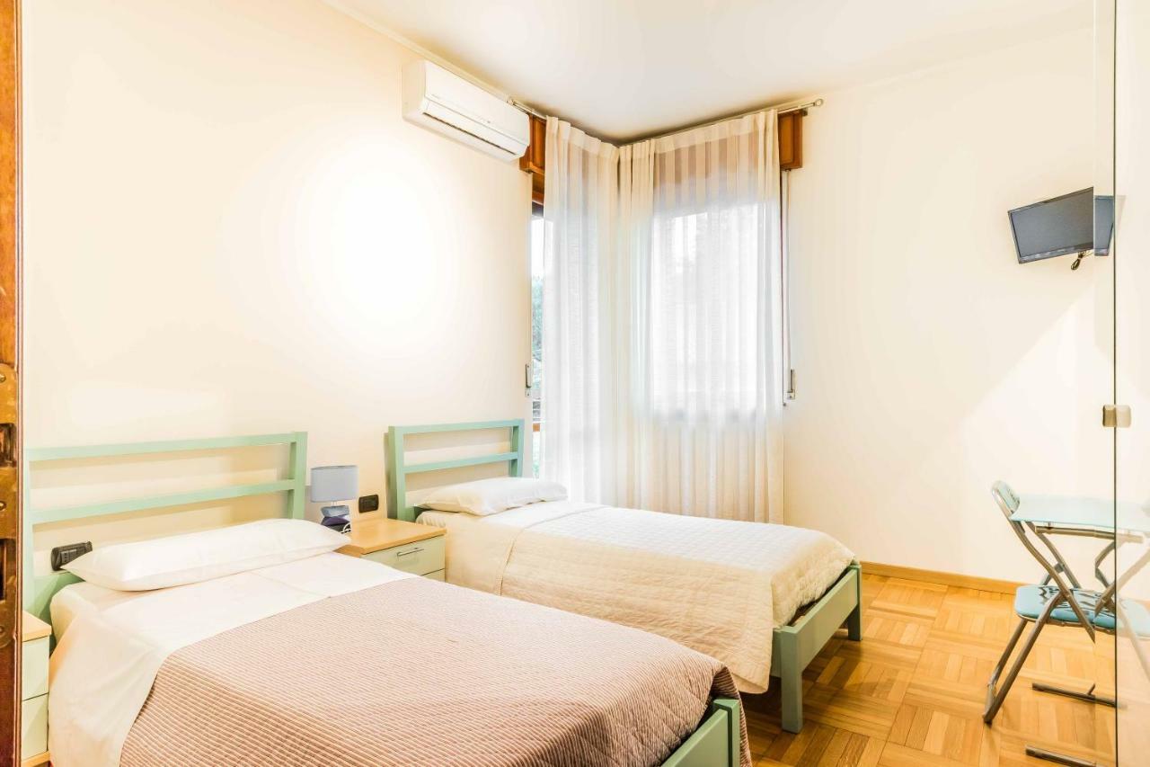 B&B Southitaly Busto Arsizio Buitenkant foto